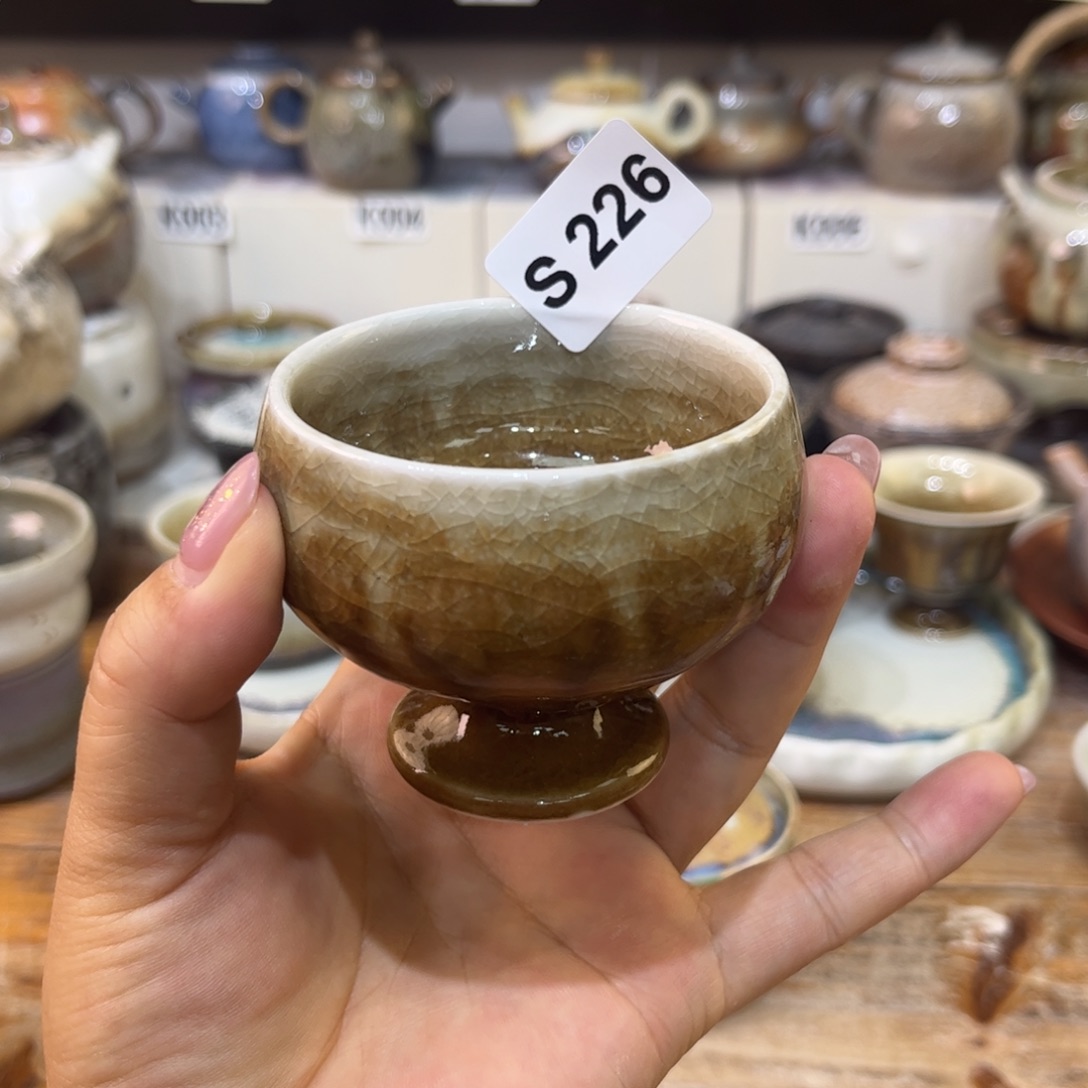 朱泥茶杯陶瓷艺术