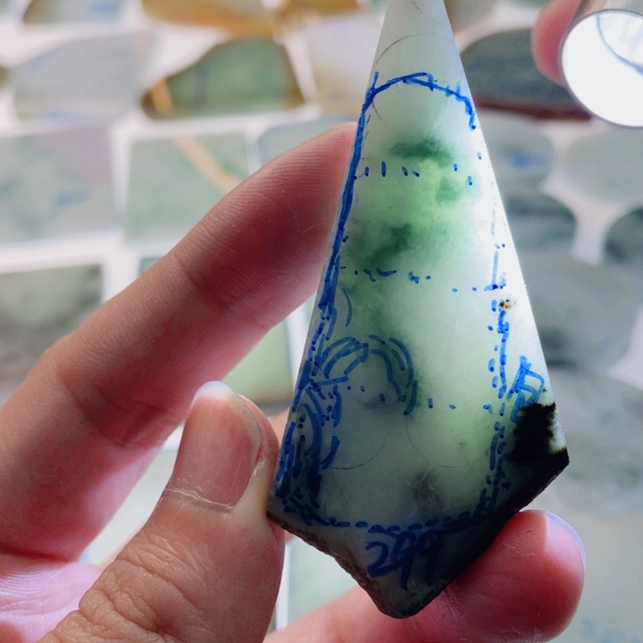 定制翡翠未镶嵌定制