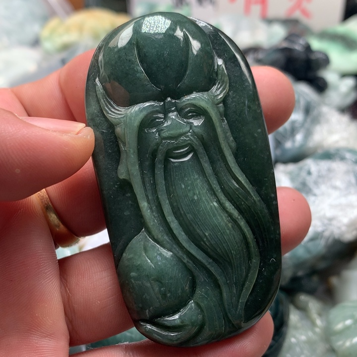 翡翠未镶嵌颈饰保真天然a货翡翠