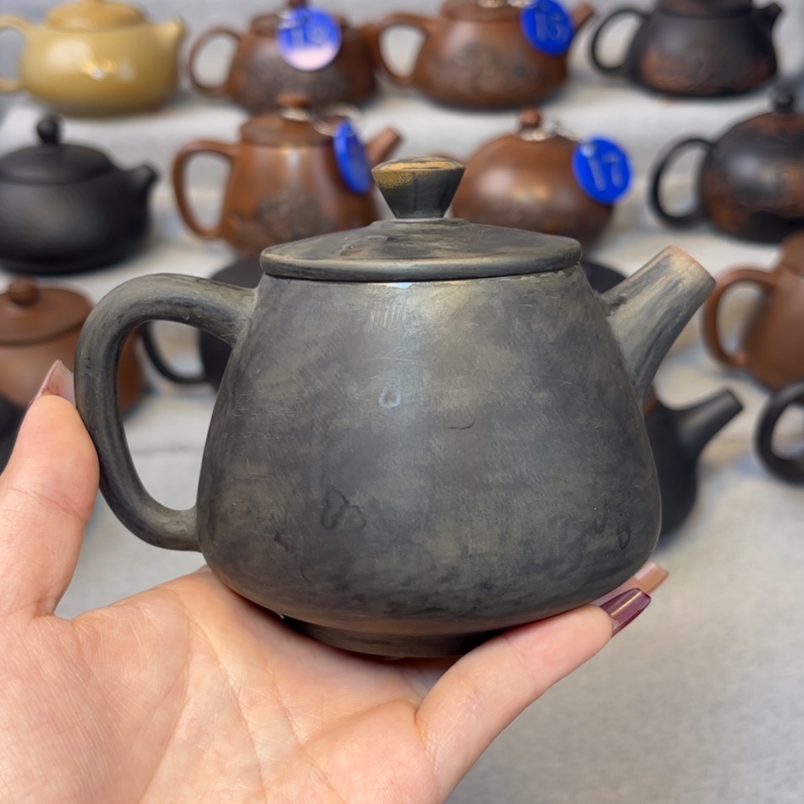 【闪购商品】红泥 微瑕 容量 230c c