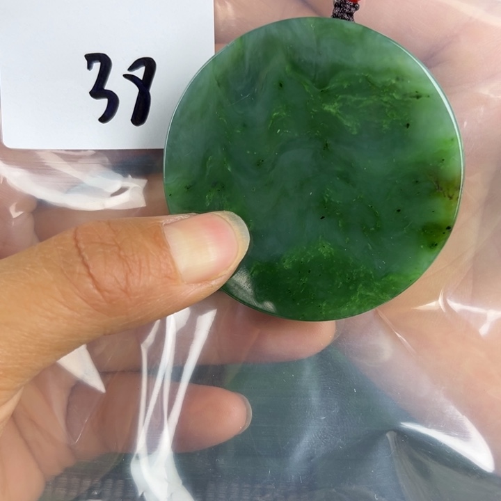 和田玉未镶嵌珠宝半成品