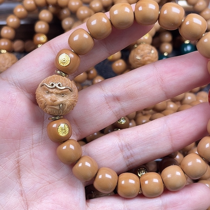 乐***彪手串猴头核桃老型悟空