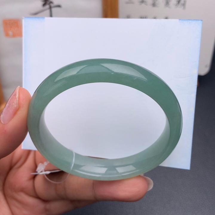 翡翠手镯未镶嵌翡翠手镯52