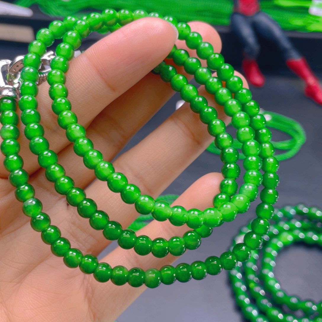 翡翠颈饰未镶嵌，1