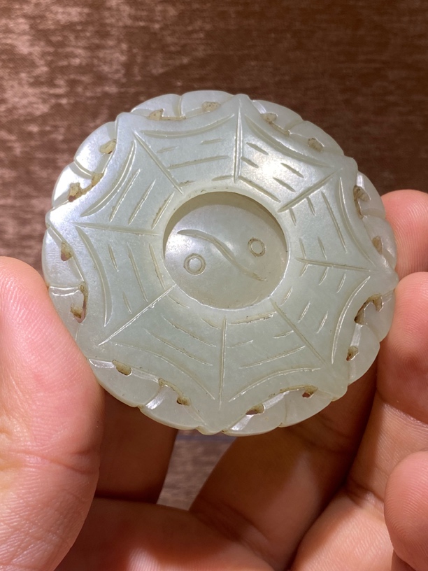 和田玉，和田玉八卦转心佩