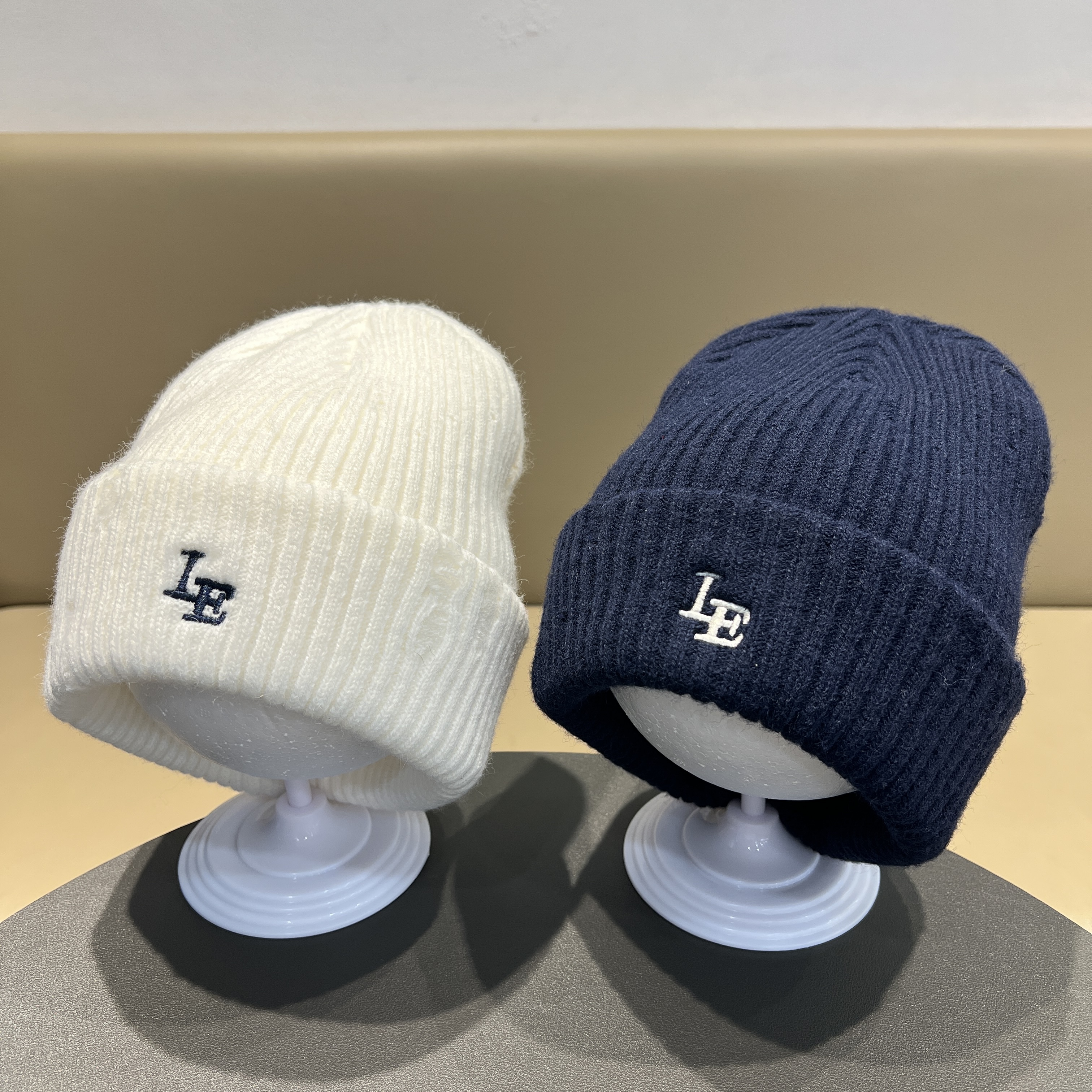 韩国儿童毛线帽秋冬款洋气百搭字母套头帽男女中大童保暖针织冷帽