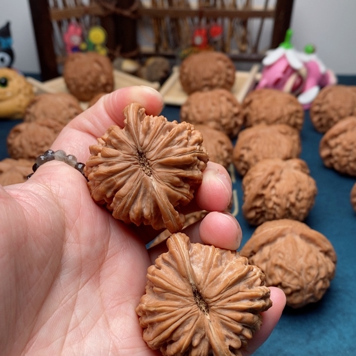 文玩核桃把件四座楼43