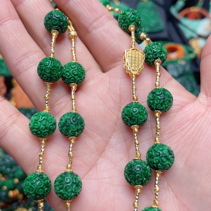 翡翠未镶嵌颈饰银