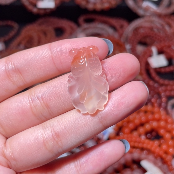 南红玛瑙未镶嵌金鱼2032打孔备注