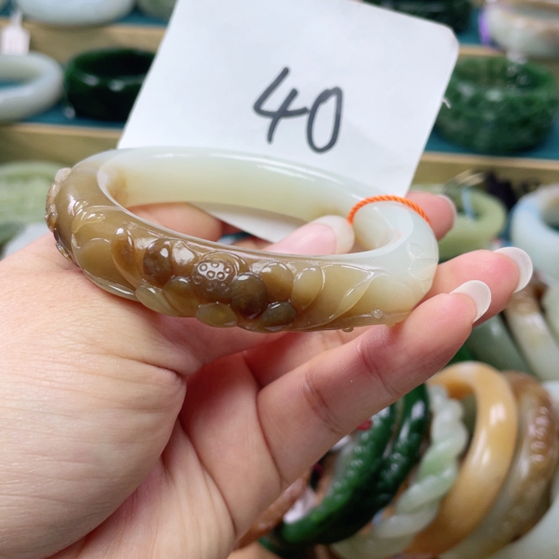 未镶嵌手镯和田玉圈口56