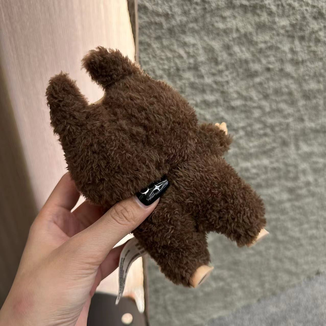 【粉丝专属】小众设计时尚休闲娃娃挂件-38285