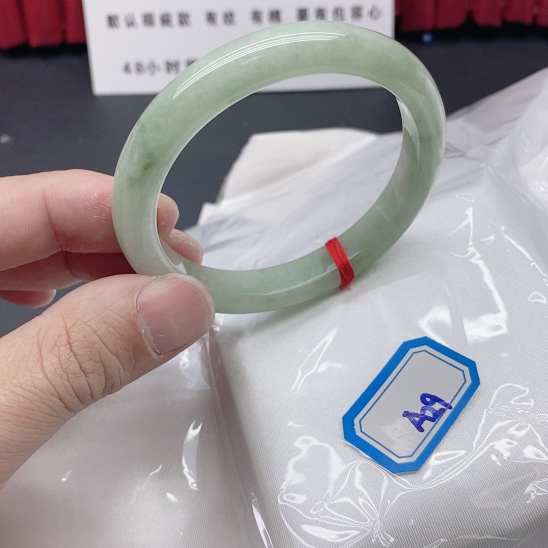 ℳ***࿐硅化玉未镶嵌手镯翡手镯A29