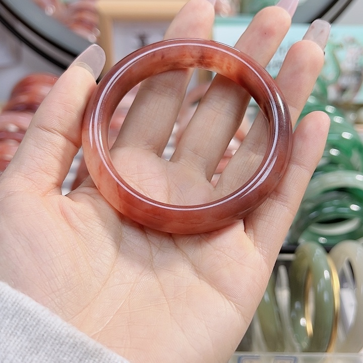 石英质玉手镯未镶嵌凤**！