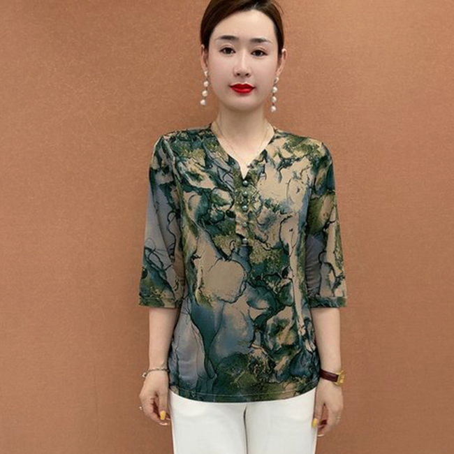 夏季老年七分袖中老年妈妈装时尚漂亮新款中袖老太太t恤碎花女