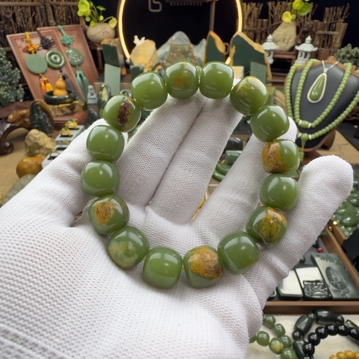 岫岩河磨玉（透闪石质玉）未镶嵌手串