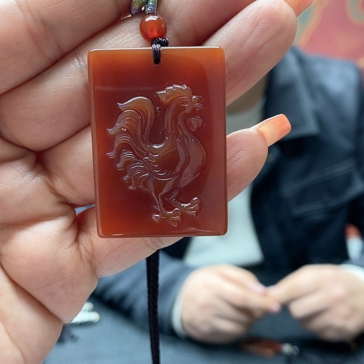 玛瑙/玉髓颈饰合金