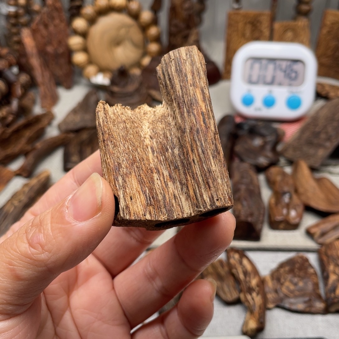 沉香碎屑沉香海南