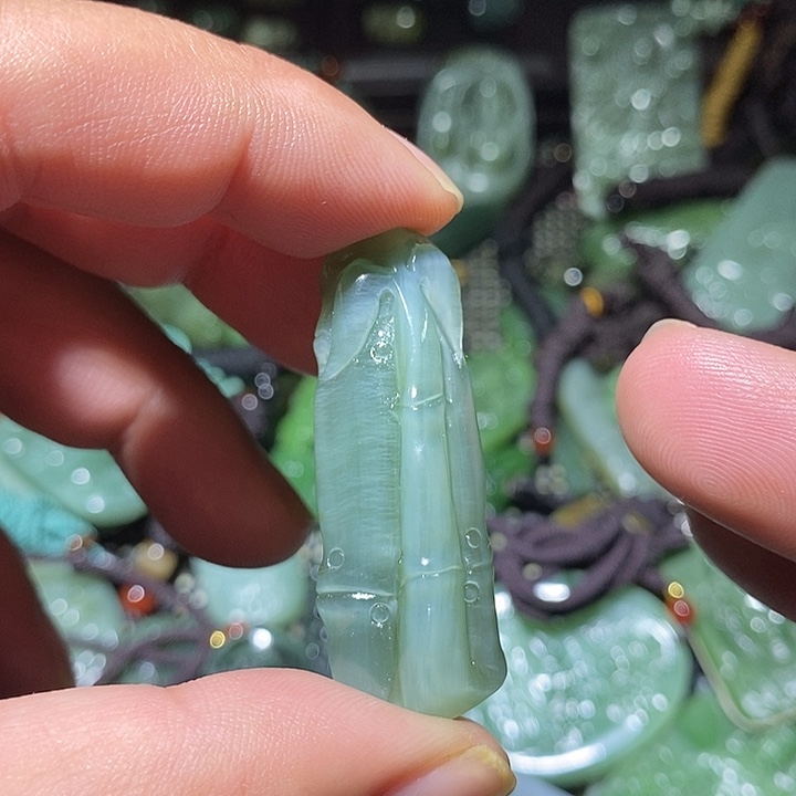 和田玉未镶嵌吊坠(不含链)