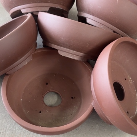 紫砂花盆100-6。  25-10 