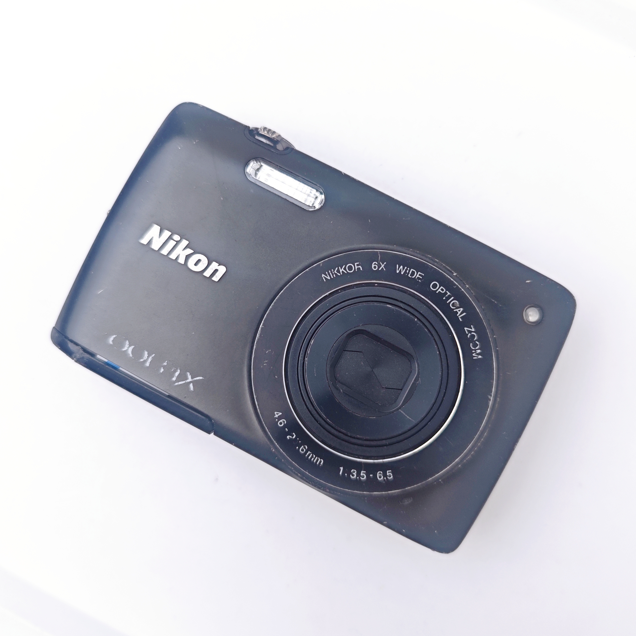 9新 Nikon/尼康 s4200 触屏 1600像素3倍变焦拍人拍景ccd相机