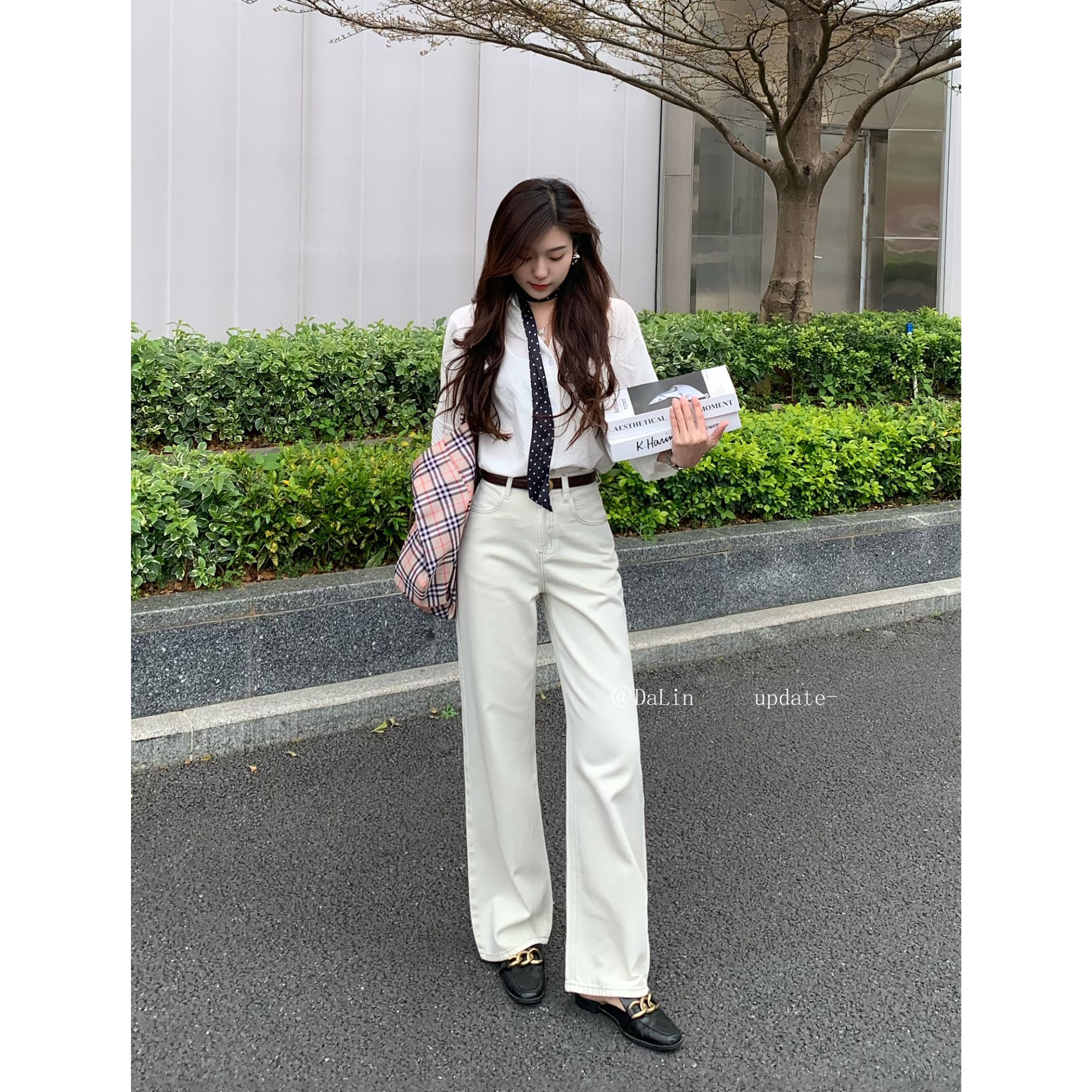 DUOXINIU/多喜牛/DaLin杏色窄版阔腿裤女牛仔裤高腰松复古显腿长