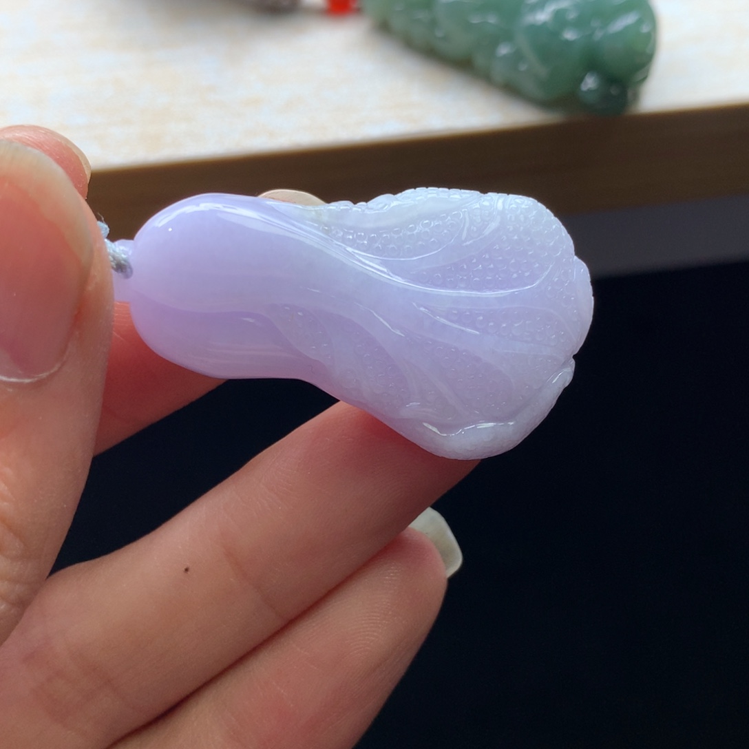 翡翠未镶嵌颈饰吊坠