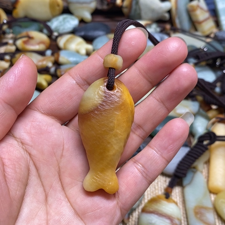 当***当蛇纹石玉未镶嵌吊坠(不含链)