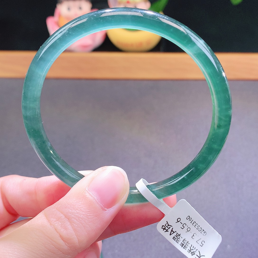 翡翠未镶嵌手镯天然翡翠