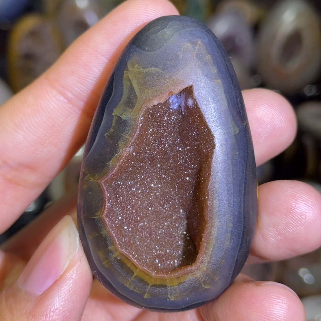 水晶大型摆件未镶嵌