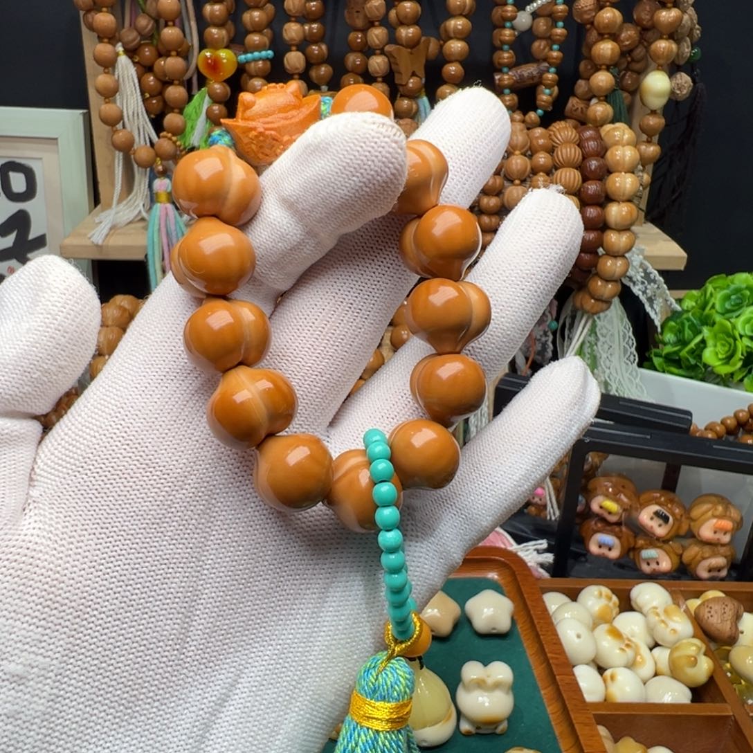 猴头核桃吊坠定制款16.2