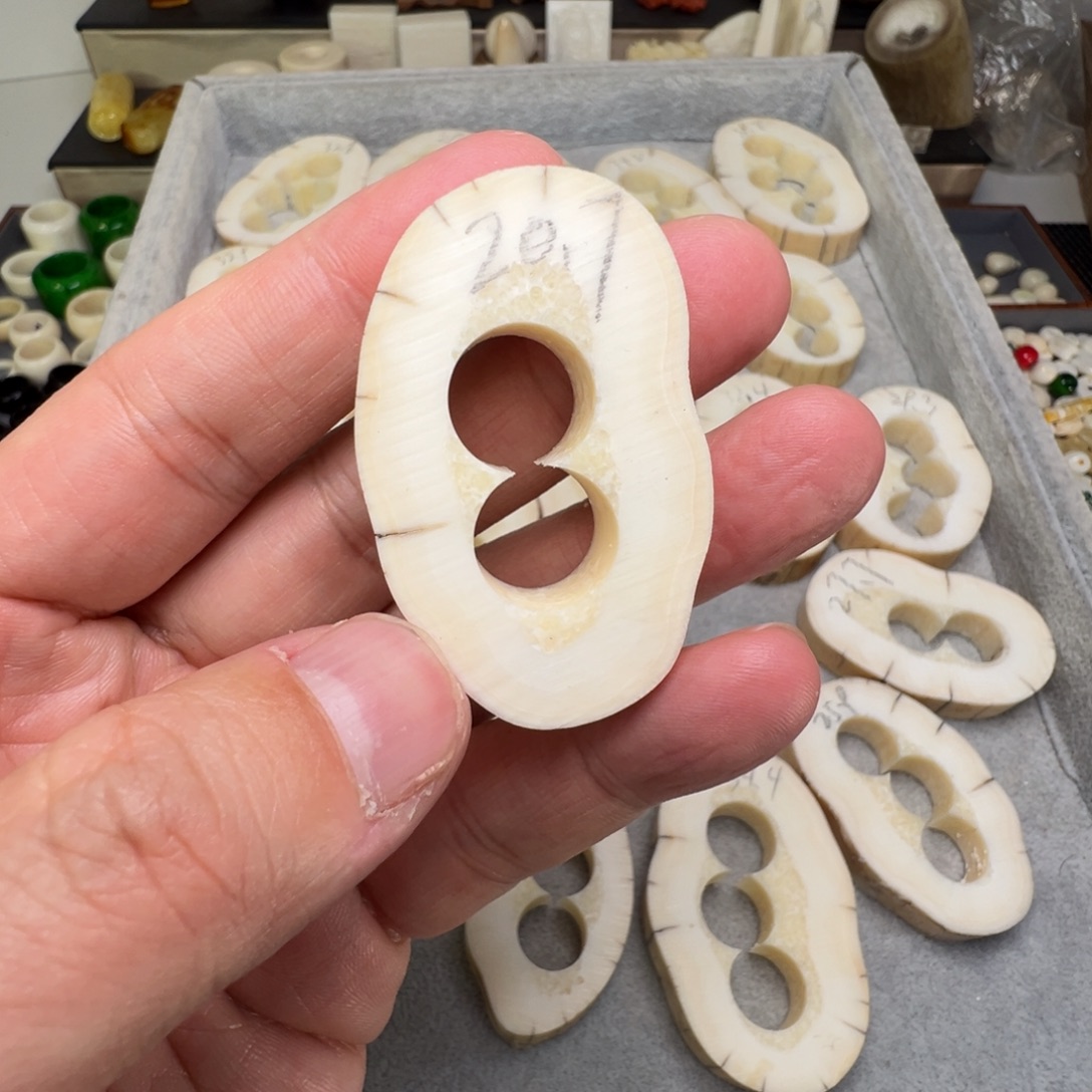 树脂制品特价处理