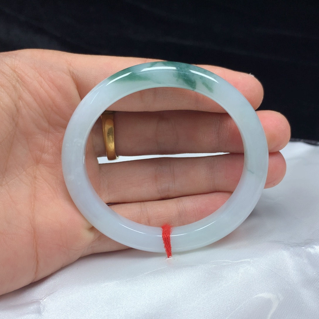 未镶嵌手镯（贵妃镯）翡翠52.8贵妃