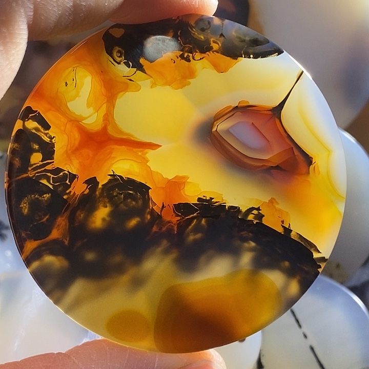 未镶嵌颈饰玛瑙/玉髓