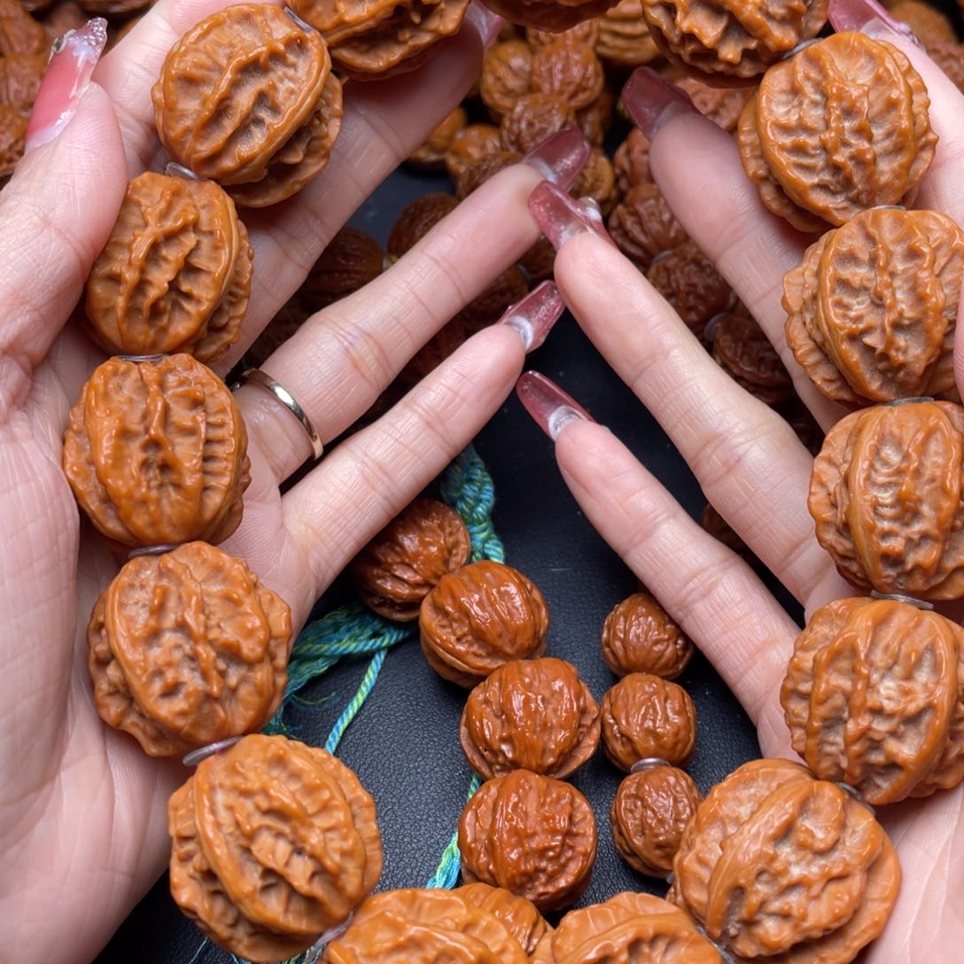 文玩核桃手串龙脊粗筋八棱