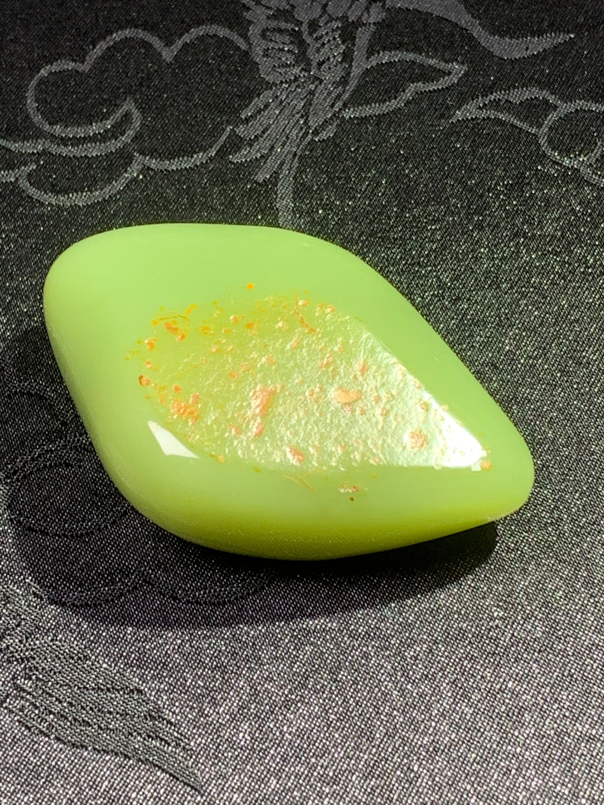 析木河磨玉洒金皮原石