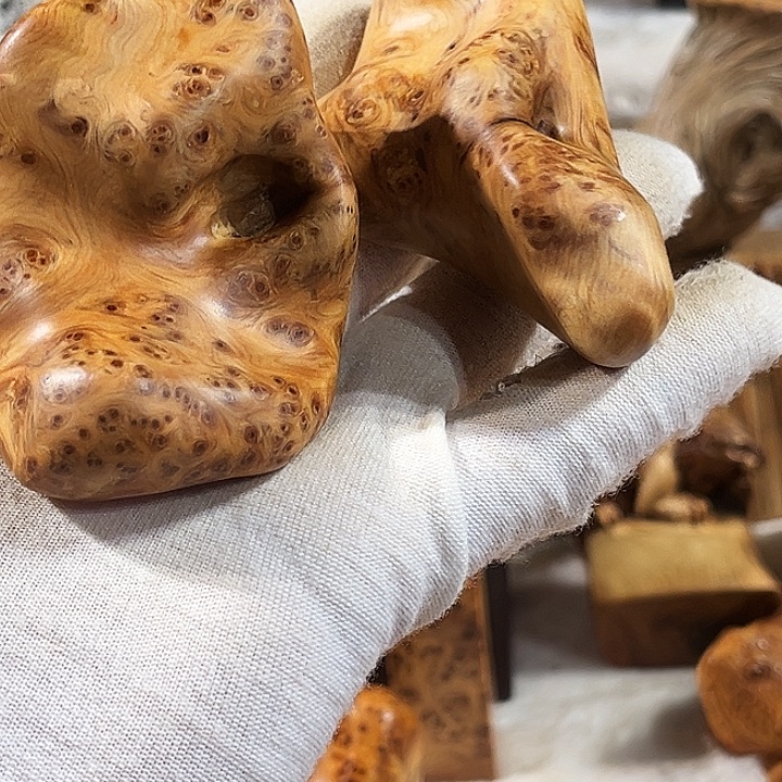 振***波柏木太行崖柏满瘤透花把件