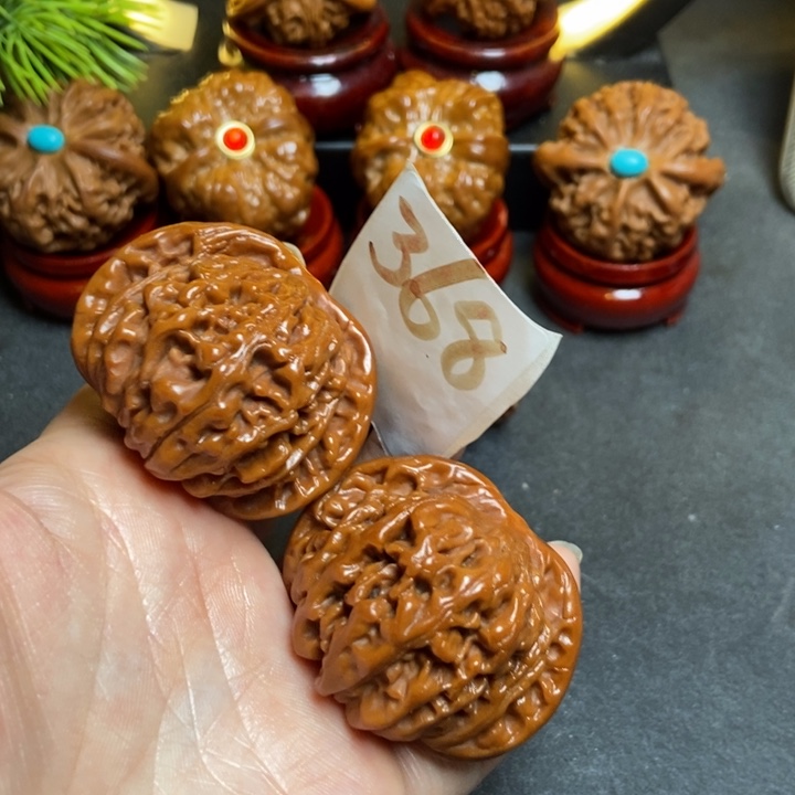 文玩核桃把件46楼呀368