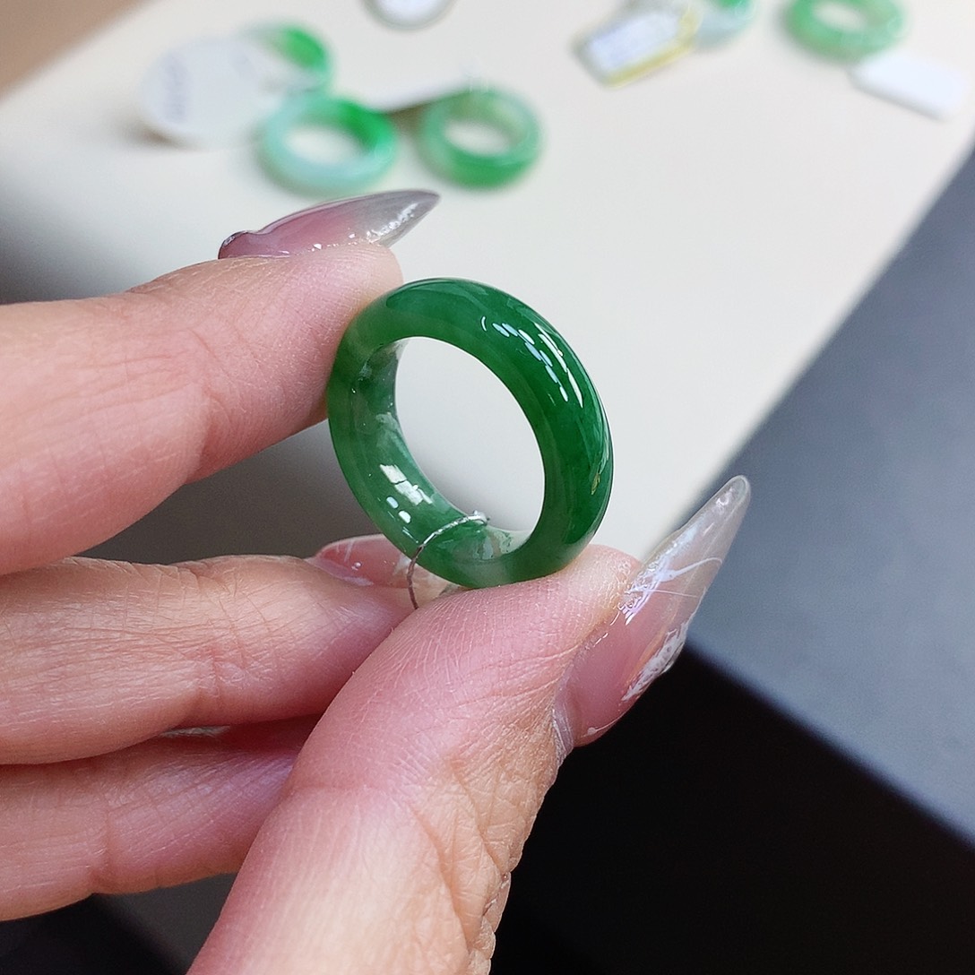 翡翠戒指未镶嵌沈*12号