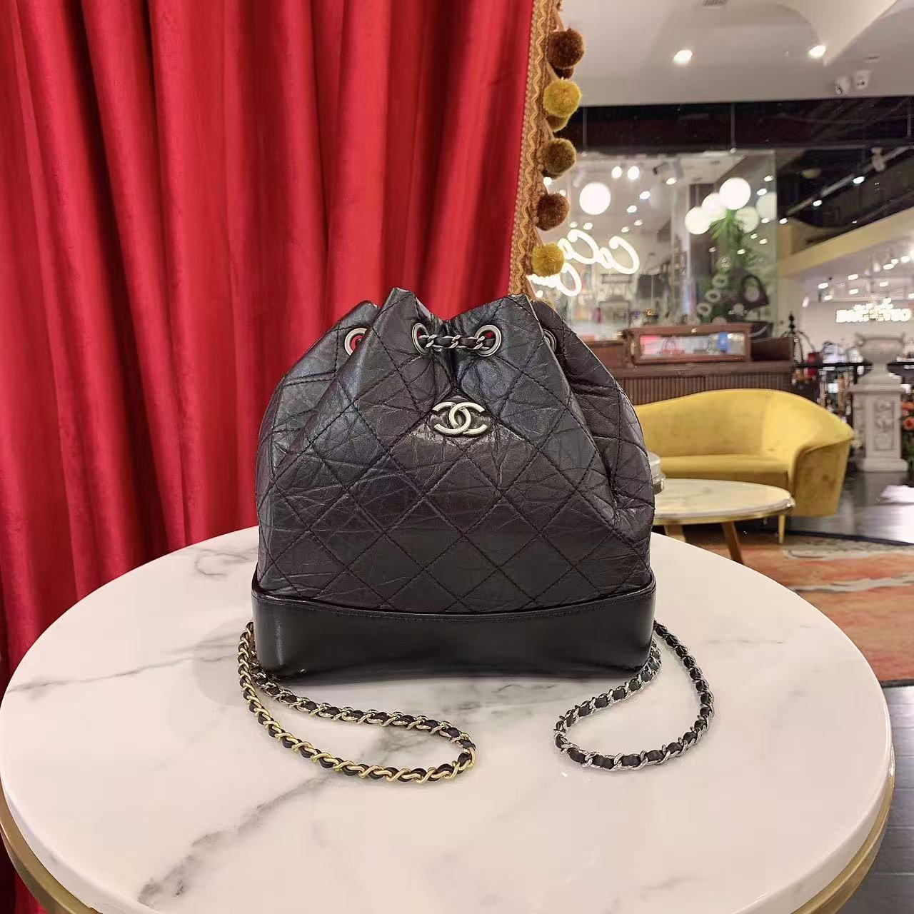 95新 Chanel/香奈儿 流浪双肩包书包小号黑色牛皮/36389953