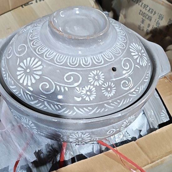 摆件陶瓷盘子碗啥都有