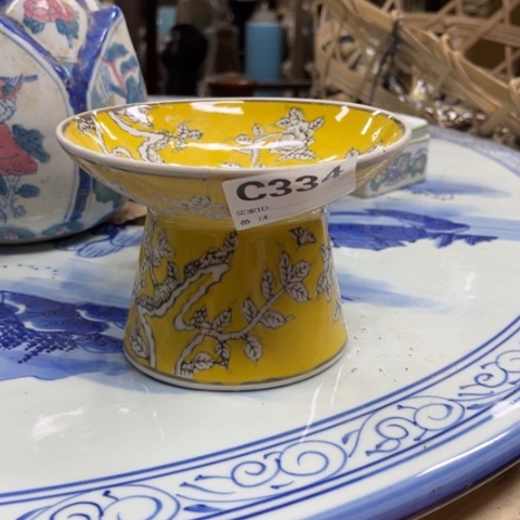 瓶骑**达瑕疵瓷片不退不换。。。。。。。。。。。