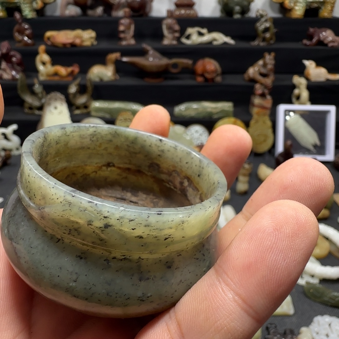 小****和田玉（糖玉）未镶嵌挂件这个是真的好看