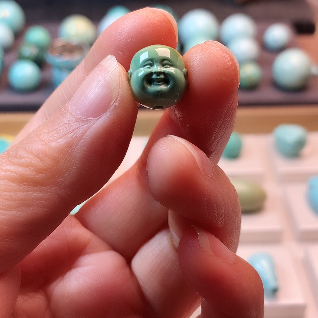 绿松石配饰未镶嵌