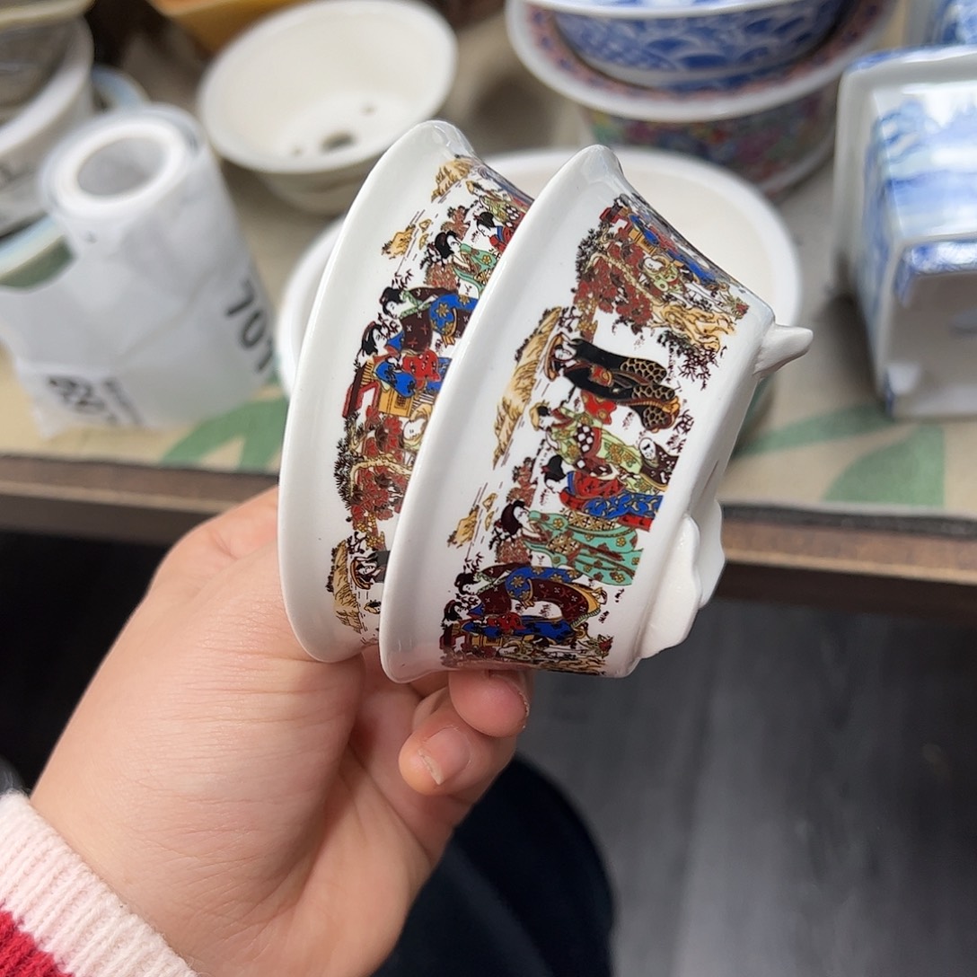 皇***座紫砂花盆654号瑕疵2个9/4cm