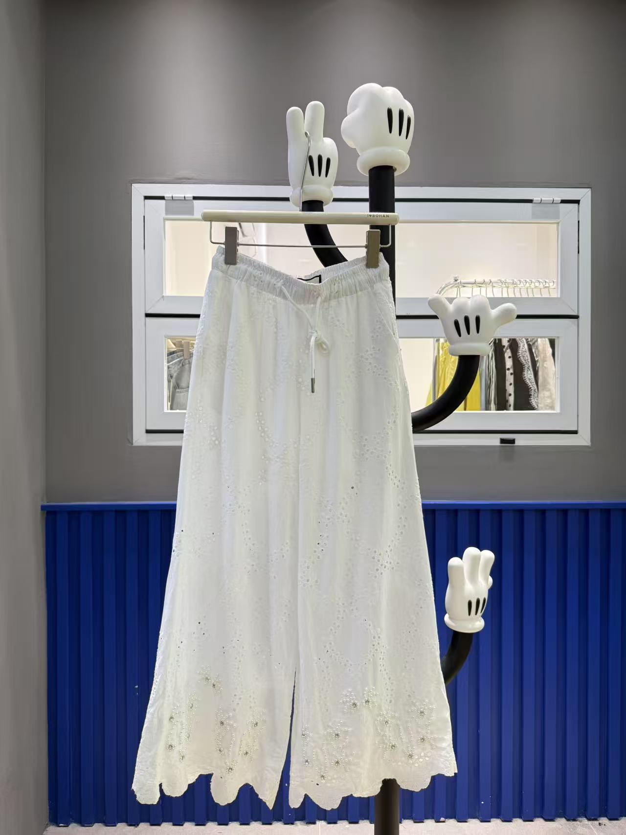 5119#深圳BOHAN秀秀家2025夏季新品闪钻蕾丝九分裤