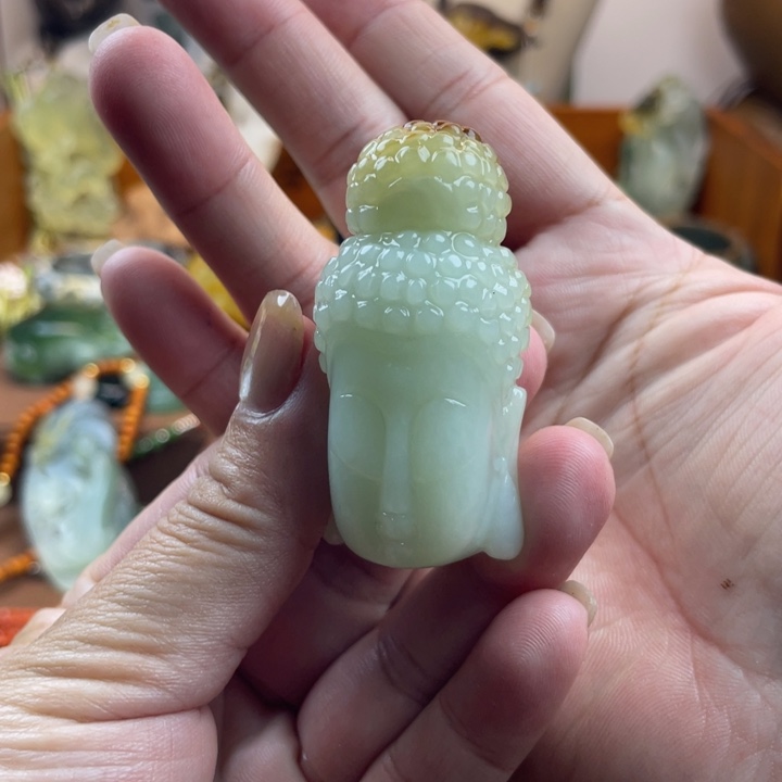 B***y蛇纹石玉未镶嵌吊坠