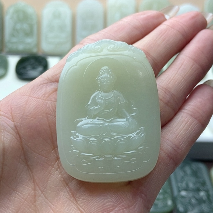 和田玉颈饰未镶嵌孙*周