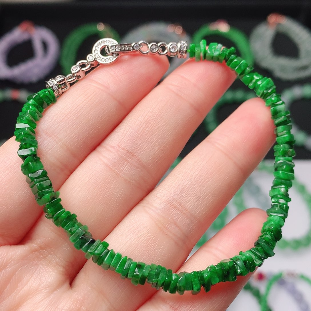 翡翠未镶嵌手链翡翠