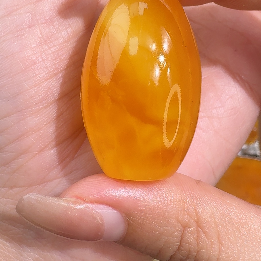 萍***琥珀未镶嵌裸石我