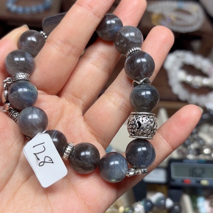 水晶手链未镶嵌激***辣金薇薇